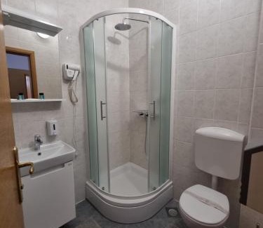 Kraljevec Sesvetski House | Rooms Laguna
