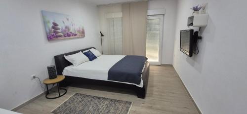 Metajna House | Rooms Lanterna