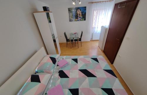 Izola House | Rooms Neda