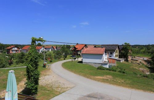 Grabovac House | Rooms with a parking space Grabovac, Plitvice - 17419