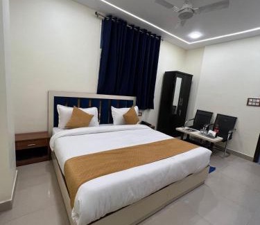 Mahipalpur Hotel | Roomsity Pride Inn Plaza