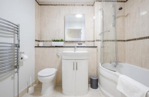 St. Mark's Apartment | Roomspace Serviced Apartments - Nevis Court