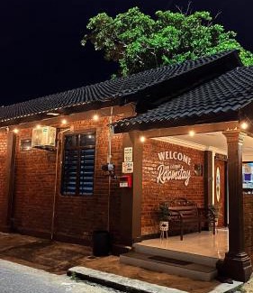 Kampung Nail Hotel | Roomstay By Abe Cottage