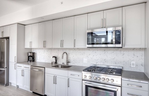 Downtown Seattle Apartment | Roomy First Hill 2BR w/Gym & Coworking, by Blueground
