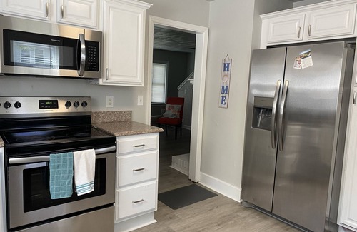 Bayview House | Roomy House in Bayview