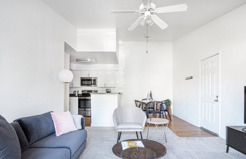 Milpitas Apartment | Roomy Milpitas 2BR w/ W/D, Gym, Pool + Spa, near freeways, by Blueground