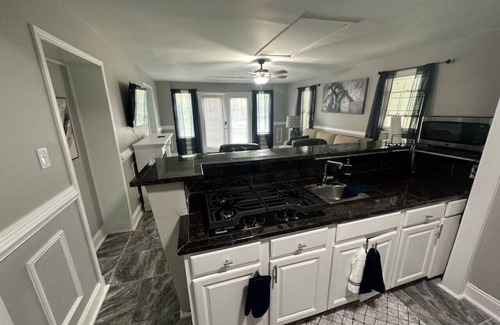 Ellenwood House | Roomy & Newly Renovated Guest House, Kitchen, Desk, Pet Friendly, Shared Patio!