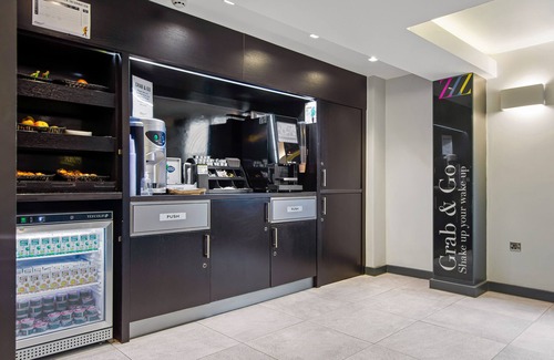 Nottingham City Centre Apartment | Roomzzz Nottingham City