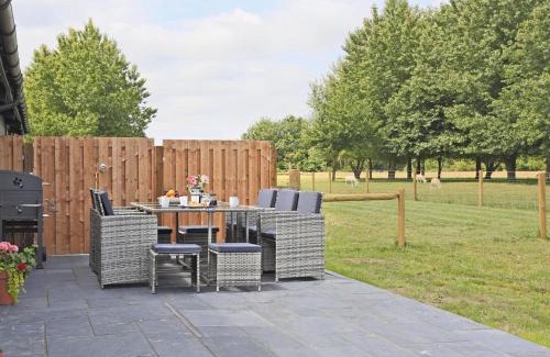 Beccles House | Roosters Rest