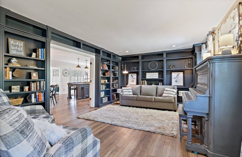 Franklin Other | Root & Branch Home - Franklin - Piano - Fire pit - Sleeps 16