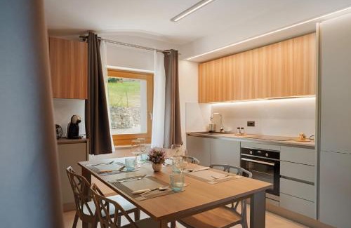 Commezzadura Apartment | Rosa Blu Mountain Suite