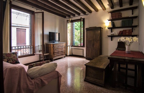 Castello Apartment | ROSA DELLA LAGUNA APARTMENT close to S. Mark's