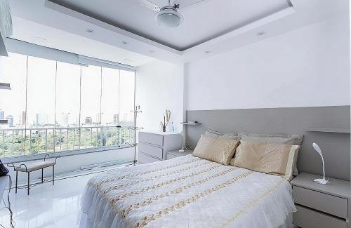 Barra da Tijuca Apartment | Rosa dos Ventos - Premium Luxo 5 Estrelas - Vista Mar - Barra da Tijuca - 2 Quartos, Cozinha equipada, Amplo e arejado, Ar cond, Estacionamento grátis, Restaurante no Local, Melhor localização da região, Vá a pé para Praia, Barra Shopping, Village Mall