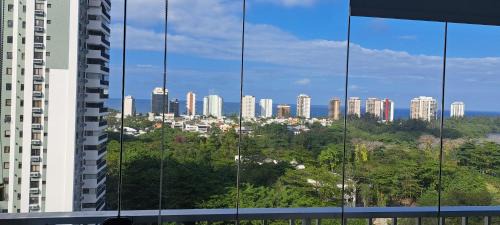 Barra da Tijuca Apartment | Rosa dos Ventos - Premium Luxo 5 Estrelas - Vista Mar - Barra da Tijuca - 2 Quartos, Cozinha equipada, Amplo e arejado, Ar cond, Estacionamento grátis, Restaurante no Local, Melhor localização da região, Vá a pé para Praia, Barra Shopping, Village Mall