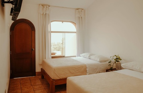 Cieneguilla Hotel | Rosa Estela