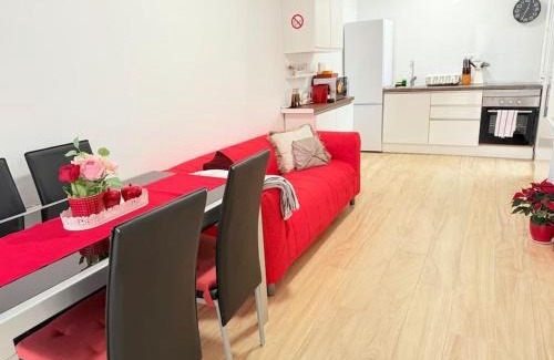 Pozuelo de Alarcon House | Rosa House, Chalet 4 habitaciones y 4 baños