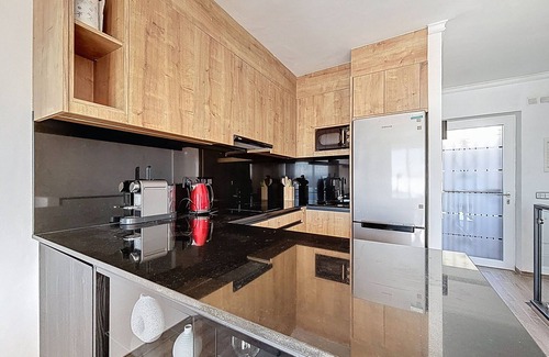 Almadraba-Canyelles Ski Chalet | ROSALES – Casa vistas al mar y piscina comunitari