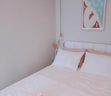 Kounoupidiana Apartment | RosaMaria's Garden