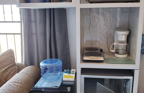La Joya Apartment | Rosarito Beach Bunkhouse: King Bed, Wi-Fi, TV, Surf, Sleeps 5+