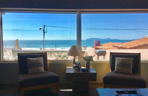 La Joya House | Rosarito Beach House- Spacious, Central, Beach View, & Sleeps 14