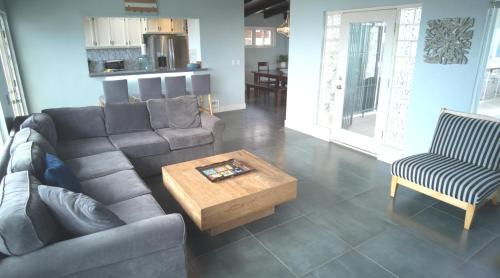 La Joya House | Rosarito Beach House- Spacious, Central, Beach View, & Sleeps 14