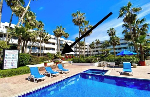 La Paloma Apartment | Rosarito getaway with jacuzzi & beach!