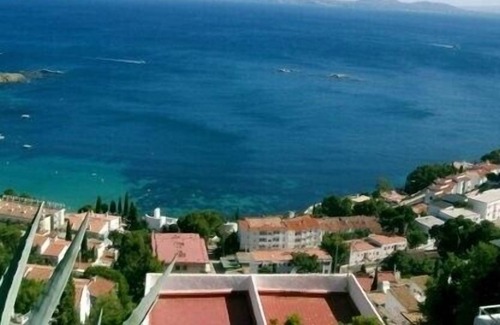 El Mas Bosca Villa | ROSAS CATALONIA BEAUTIFUL VILLA FACING THE BAY ON CLOSED 450 GARDEN