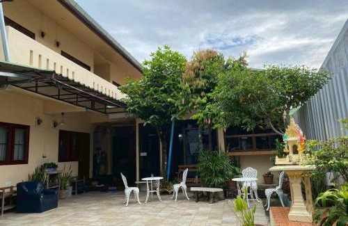 Wat Ket Apartment | Rose Apple House