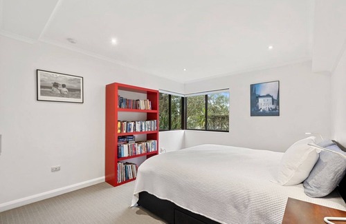 Rose Bay House | Rose Bay 2 bedroom home + spacious outdoor terrace
