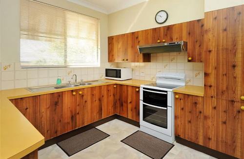 Sawtell House | Rose Cottage