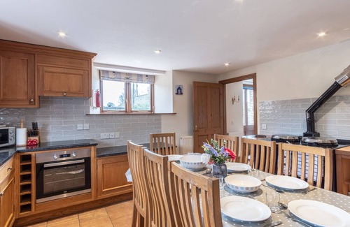Saint Endellion Cottage | Rose Cottage - Farm Cottage with Aga & Contryside views