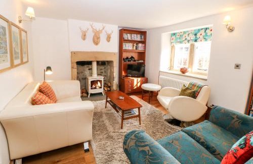 Bakewell House | Rose Cottage