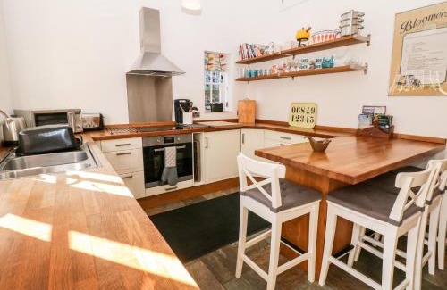 Bakewell House | Rose Cottage