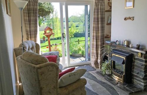 Heligan House | Rose Cottage