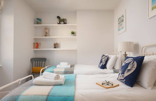 Fowey Cottage | Rose Cottage