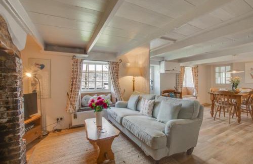 Helford House | Rose Cottage