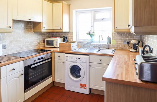 Louth Cottage | Rose Cottage