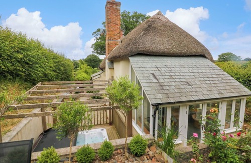 Exbourne Cottage | Rose Cottage