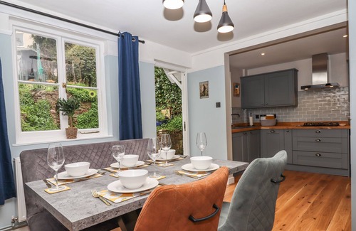 Bishopsteignton Cottage | Rose Cottage