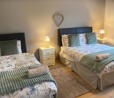 Killarney House | Rose Cottage