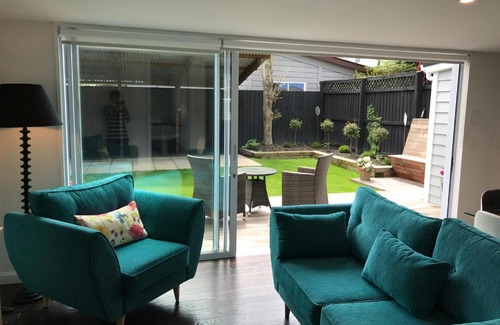 Christchurch City Centre House | Rose Cottage