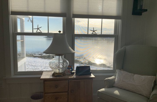 Harpswell Center Cottage | Rose Cottage Oceanfront with Private Dock