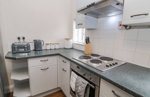 Barnard Castle Cottage | ROSE COTTAGE, pet friendly, with a garden in Middleton-In-Teesdale