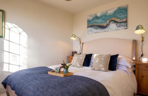 Rodborough House | Rose Cottage, Rodborough