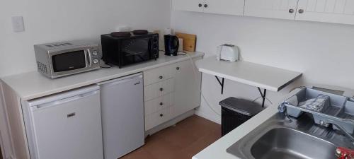 Westcliff Apartment | Rose Cottage