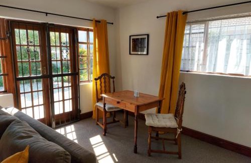 Westcliff Apartment | Rose Cottage