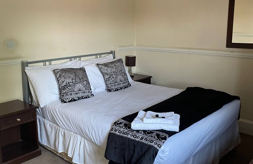 Haverhill Hotel | Rose & Crown Hotel