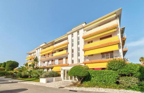 Cap-d'Antibes Apartment | ROSE DES SABLES