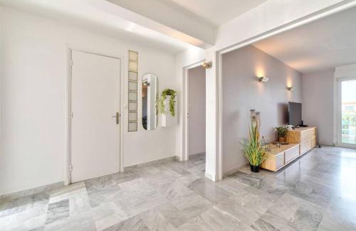 Cap-d'Antibes Apartment | ROSE DES SABLES