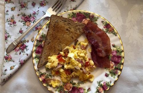 Mount Gilead Bed & Breakfast | Rose Heart Inn